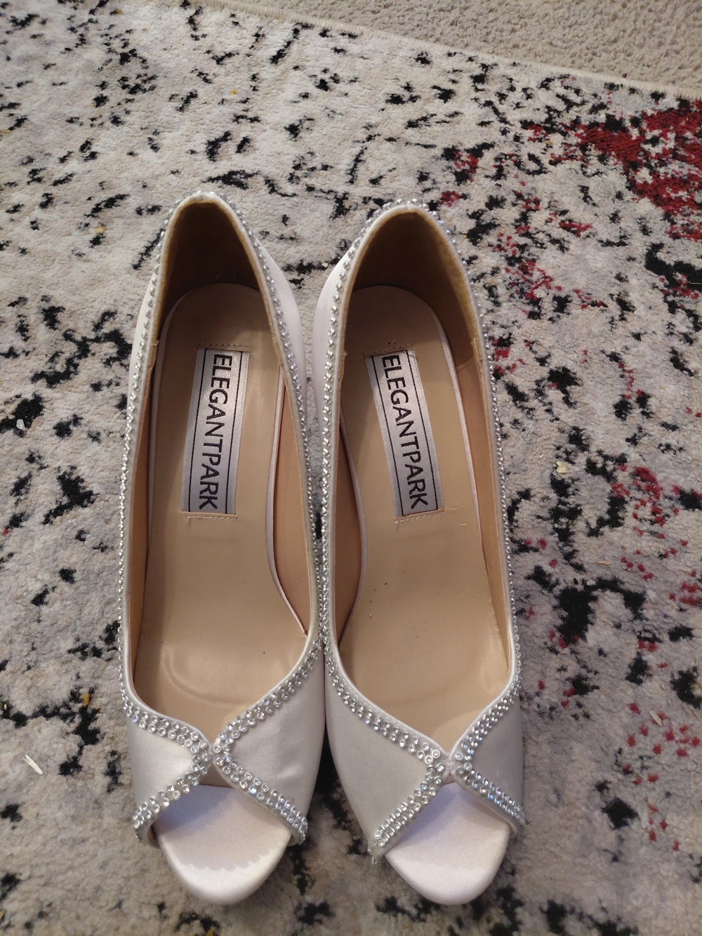 Elegantpark White Crystal-Accent Peep-Toe Heels
